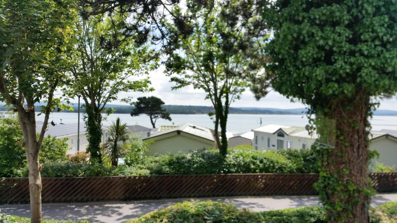Pine Ridge 59 Rockley Park Poole With Sea View Sleeps Six Hotel Exterior photo